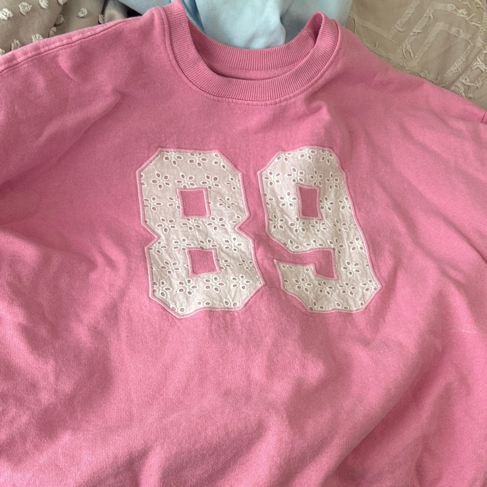 Pink Kids Shirt with Embroidered '89'